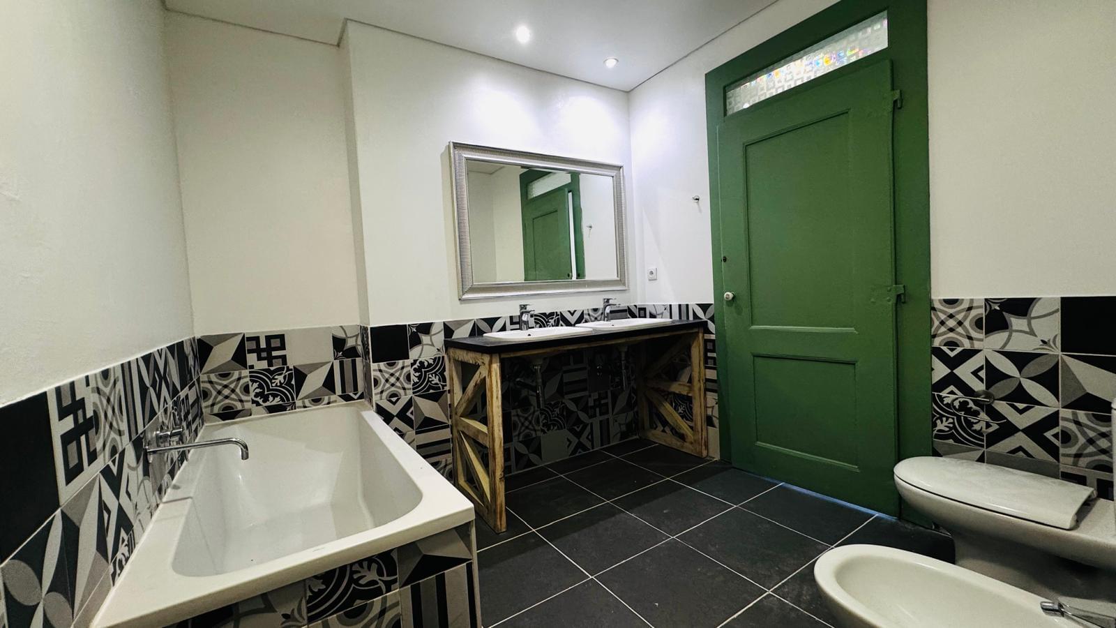 Apartamento T2 com vista, Graça, Lisboa - Imagem 31