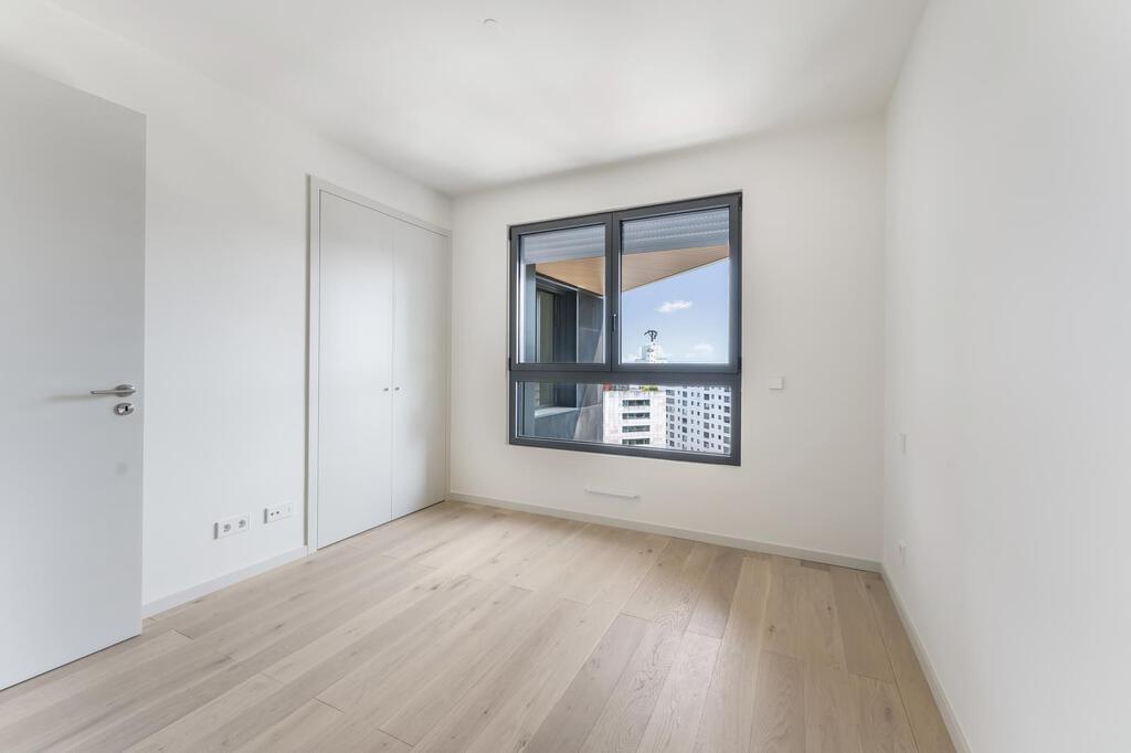 1 Bedroom Apartment with swimming pool, Parque das Nações, Lisboa 3407285118