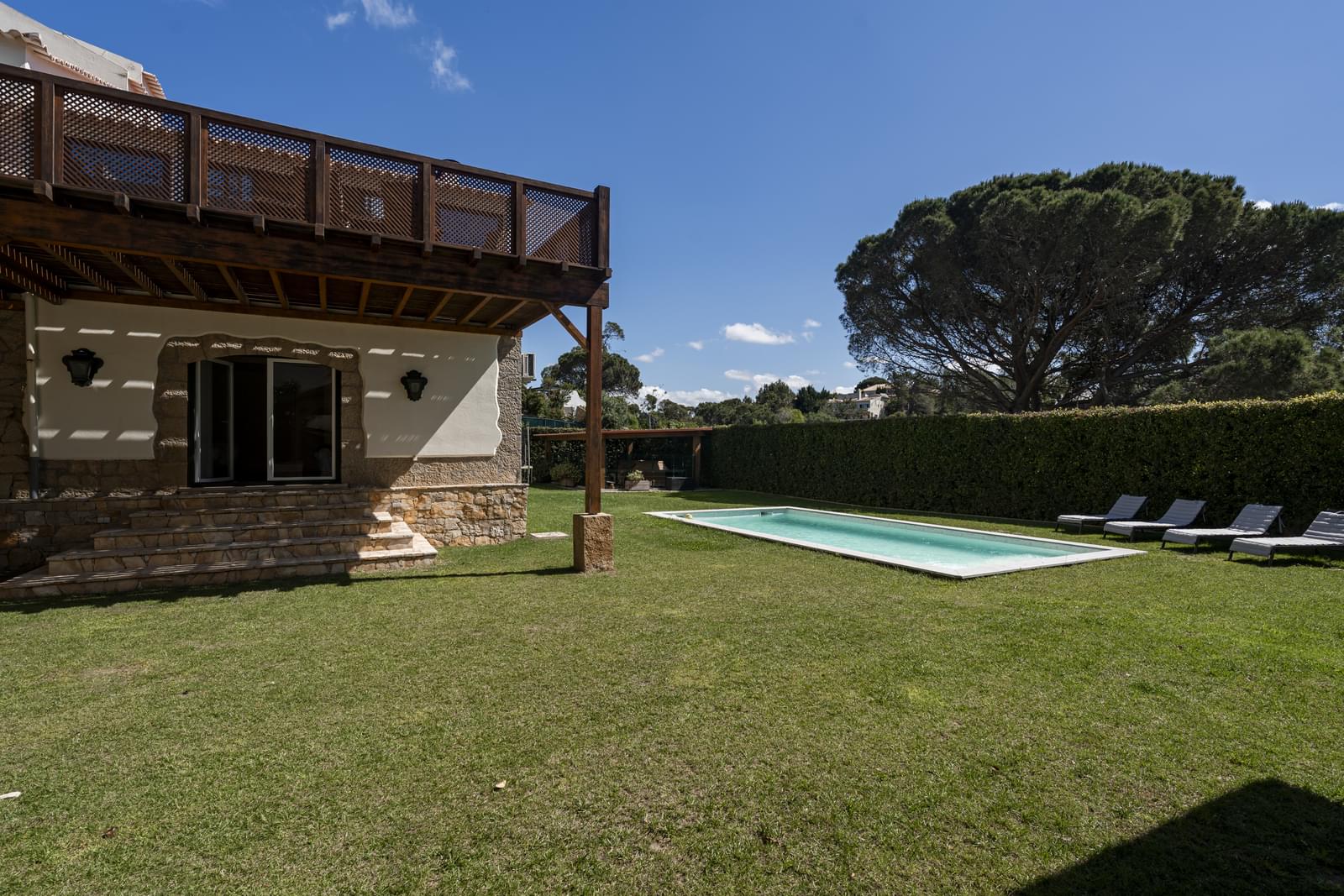 Moradia Isolada T6 com piscina, Estoril, Cascais - Imagem 37