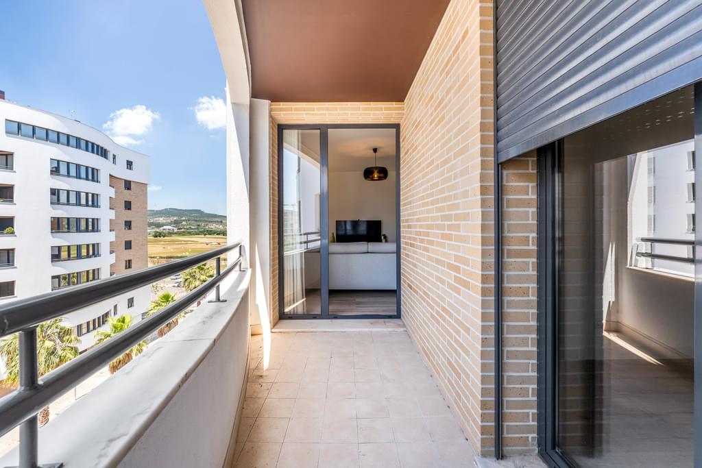 2 Bedroom Apartment with swimming pool, Loures 1997351004