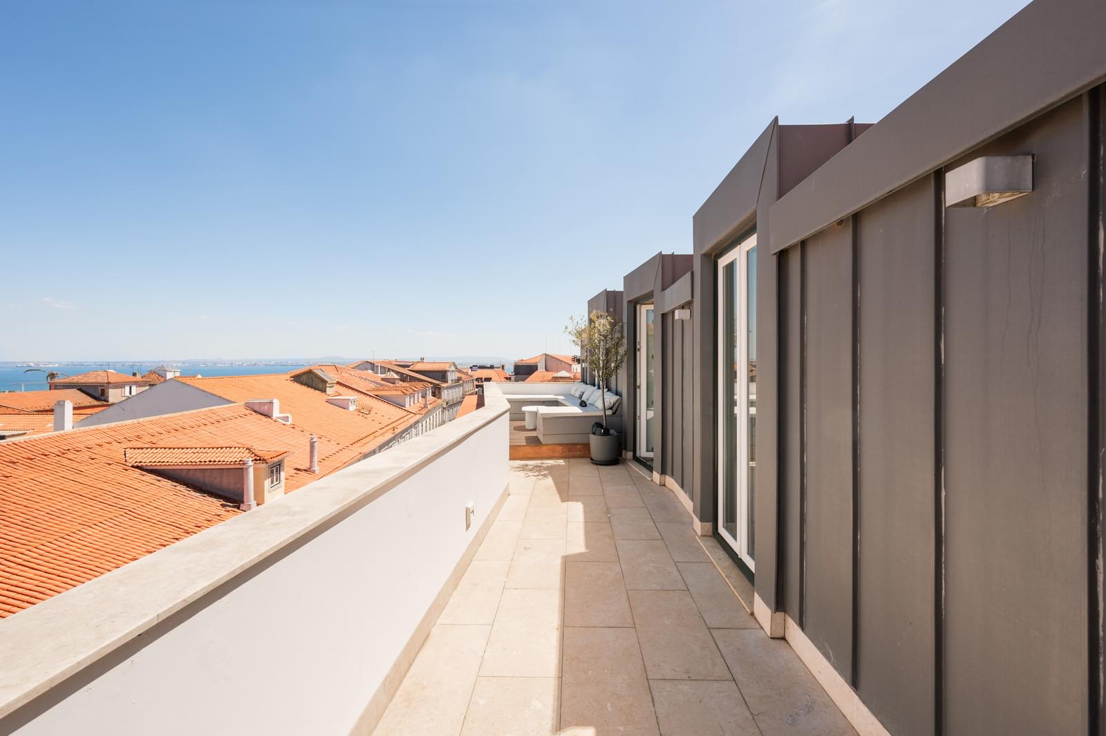 Penthouse T3 + 1 com estacionamento, Lisboa - Imagem 3