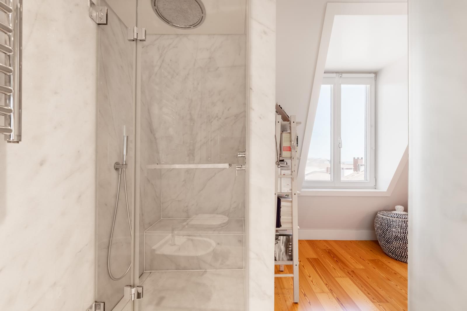 Penthouse T3 + 1 com estacionamento, Lisboa - Imagem 17