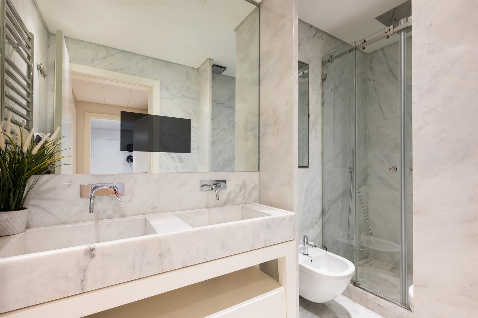 Penthouse T3 + 1 com estacionamento, Lisboa - Imagem 18