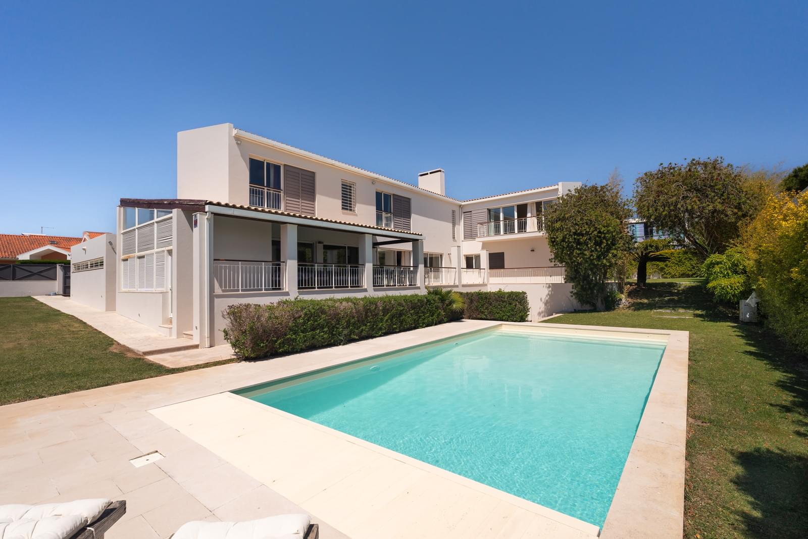 Moradia T6 com piscina, Areia, Cascais - Imagem 2