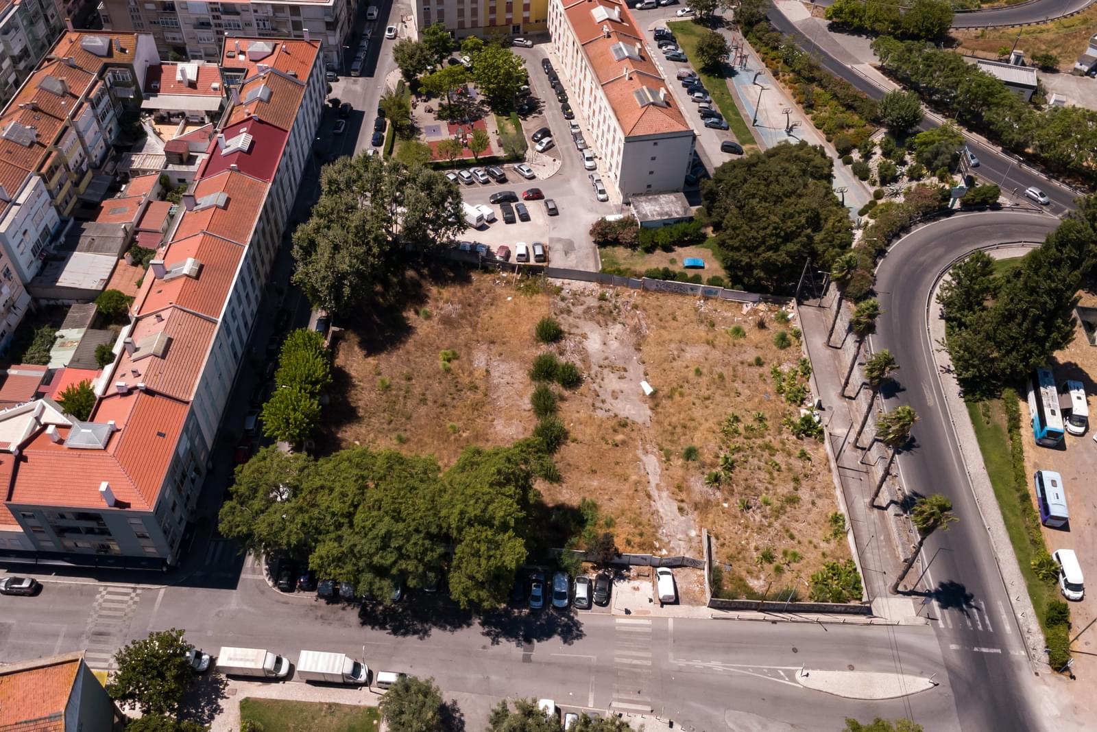 Terreno Urbano 3615 m2, Odivelas - Imagem 4