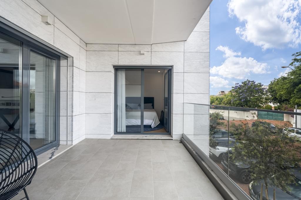 3 Bedroom Apartment with parking, Porto Salvo, Oeiras 2884672623