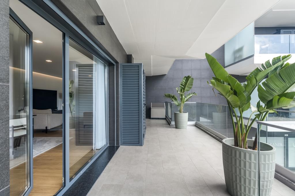 3 Bedroom Apartment with parking, Porto Salvo, Oeiras 2884672623