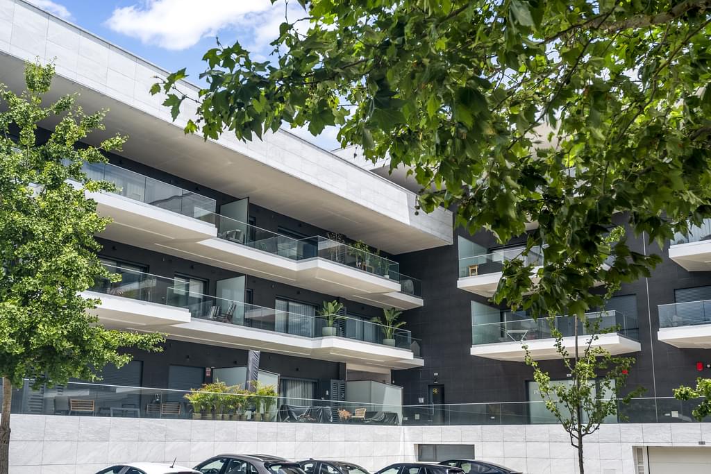 3 Bedroom Apartment with parking, Porto Salvo, Oeiras 2884672623