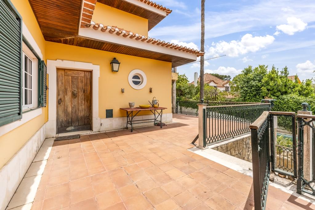 4 Bedroom Detached house with swimming pool, Estoril, Cascais