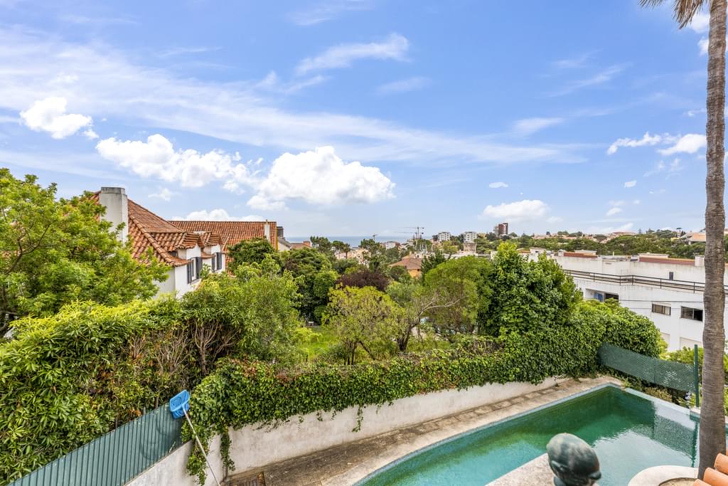 4 Bedroom Detached house with swimming pool, Estoril, Cascais