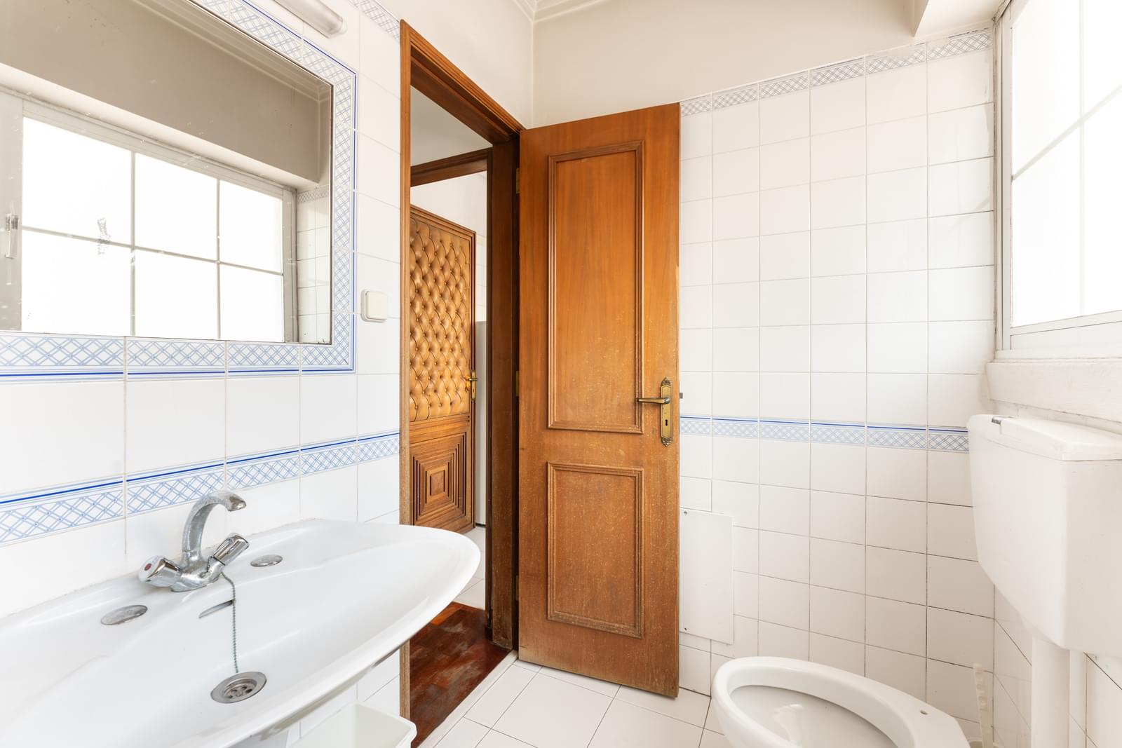 Apartamento T2 + 1 com vista, Paço de Arcos, Oeiras - Imagem 12