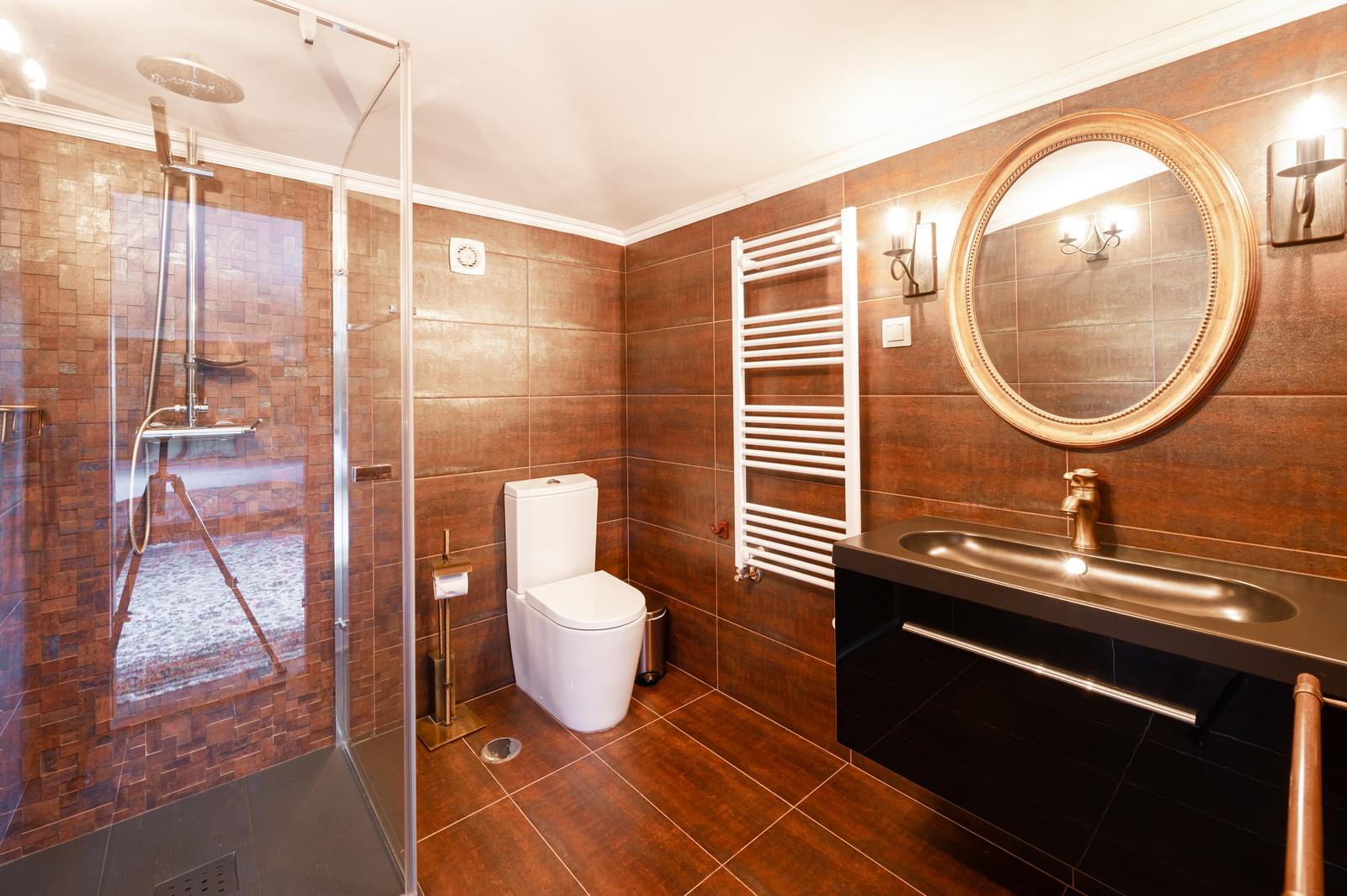 Moradia T5 + 5 com piscina, Aroeira, Almada - Imagem 27