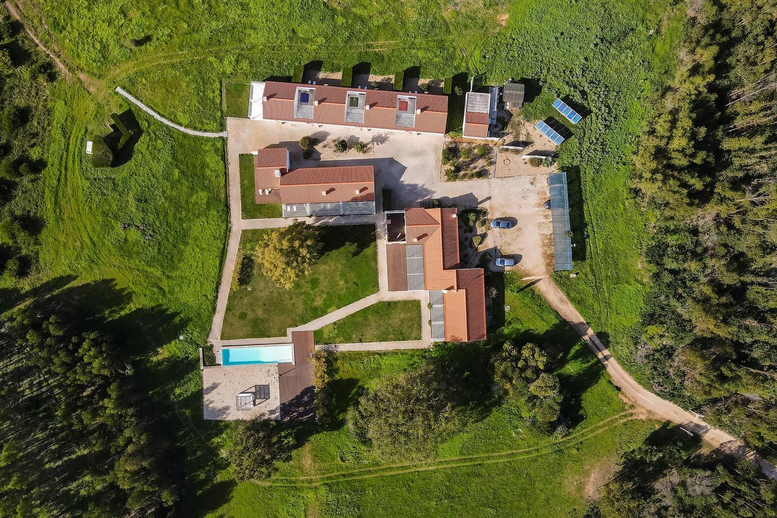 Moradia T11 com piscina, Odemira - Imagem 3