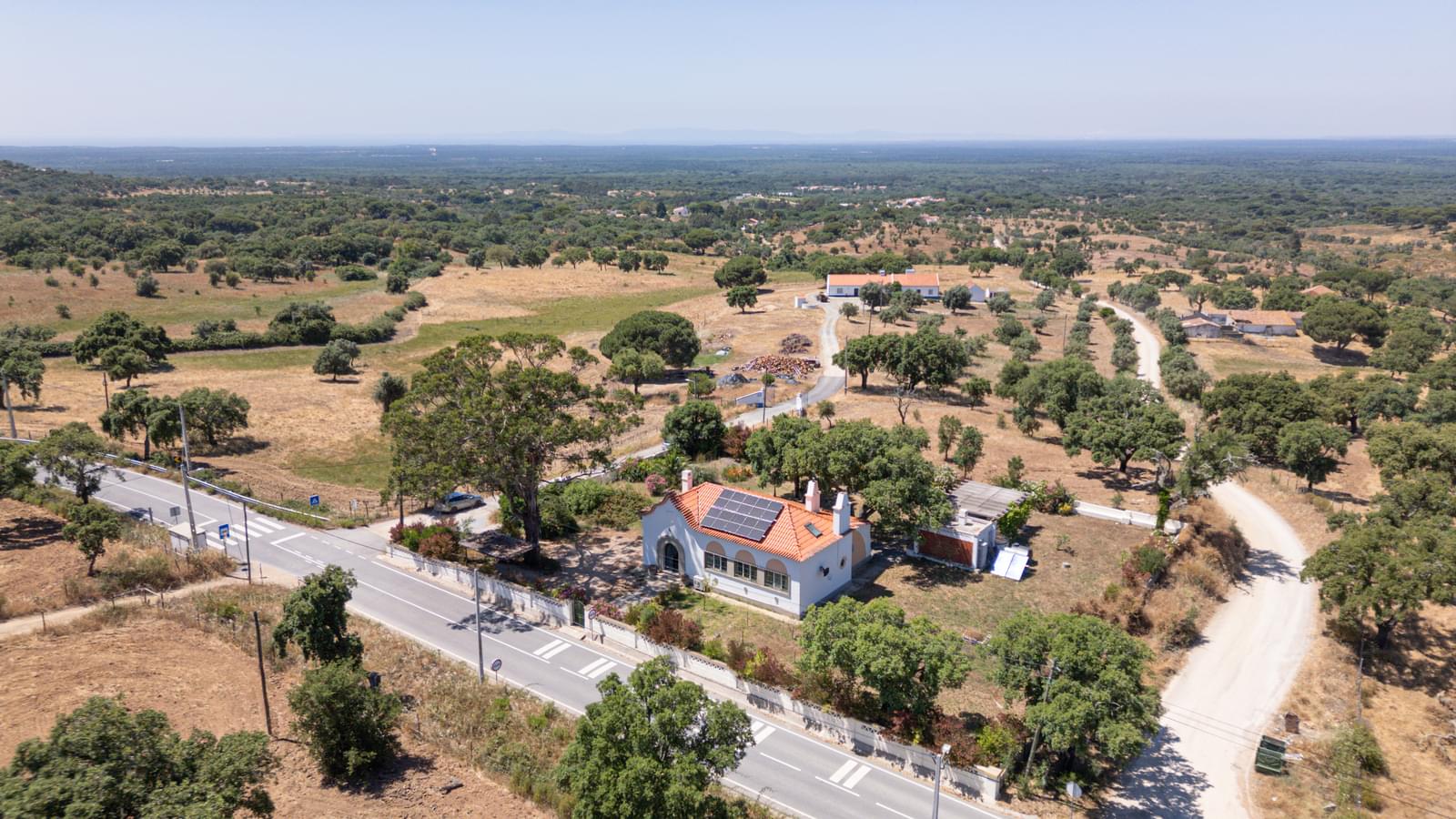 Moradia Isolada T4 com jardim, Sobreiras Altas, Grandola - Imagem 1