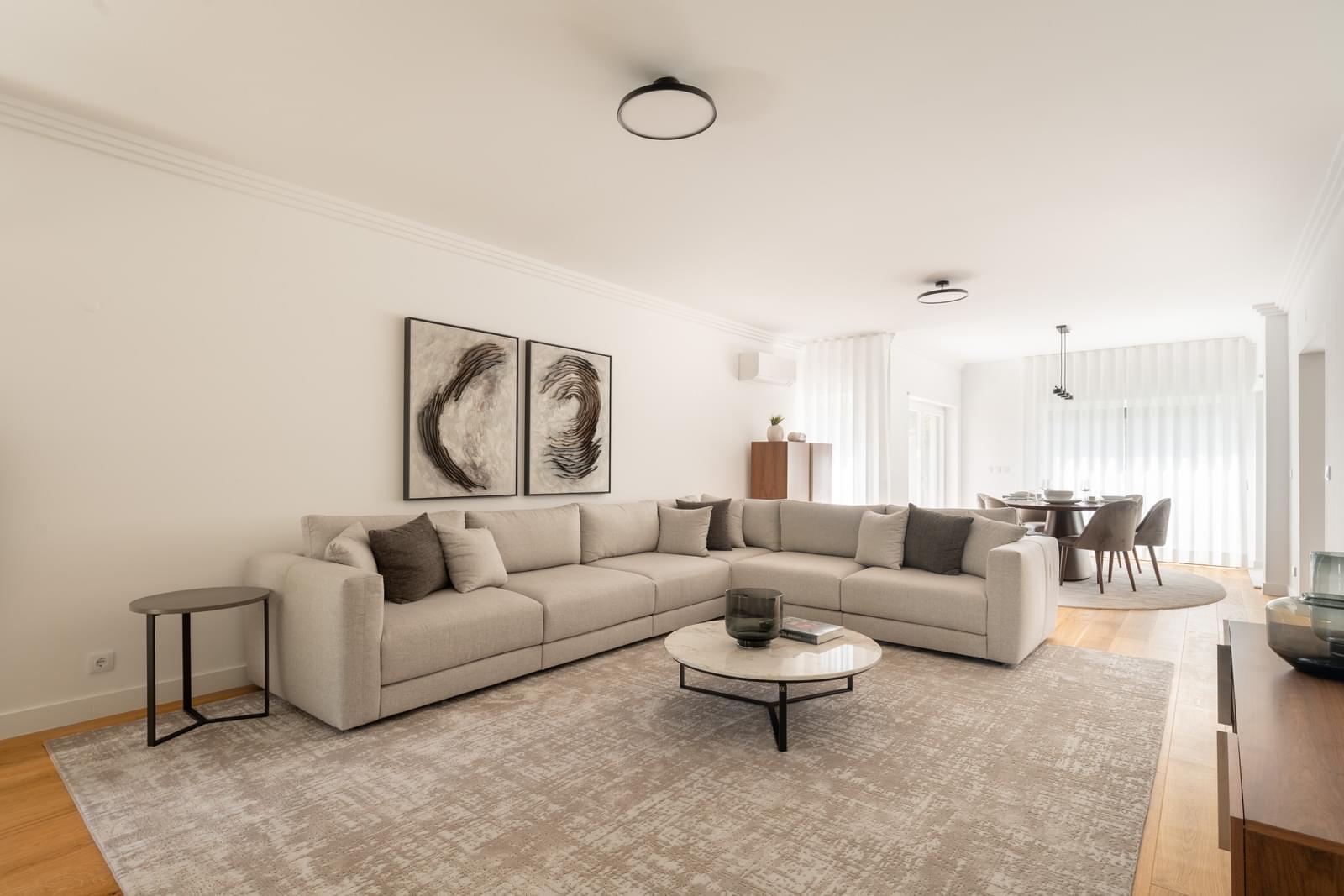 Moradia Geminada T4 com piscina, Birre, Cascais - Imagem 5