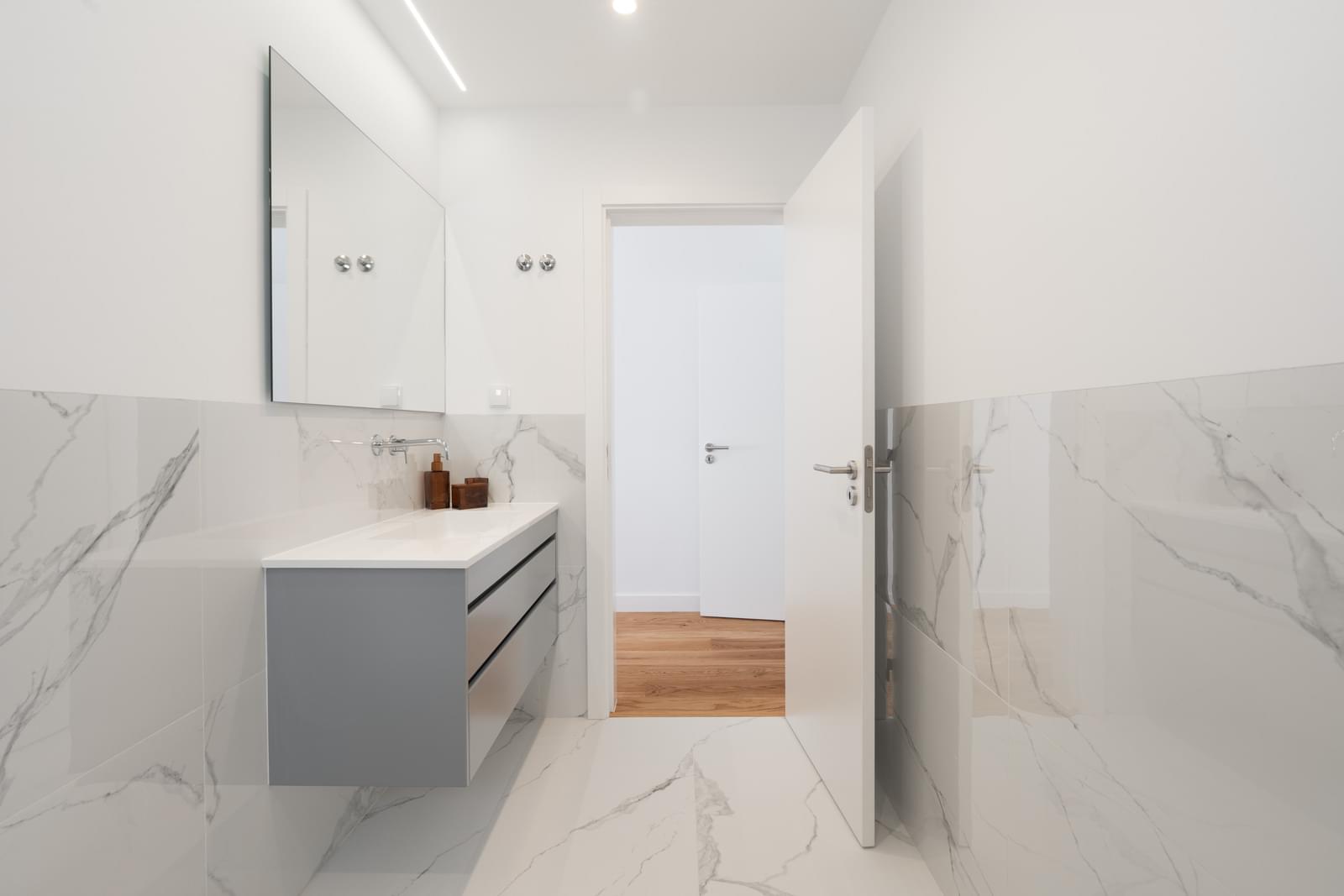 Moradia Geminada T4 com piscina, Birre, Cascais - Imagem 18