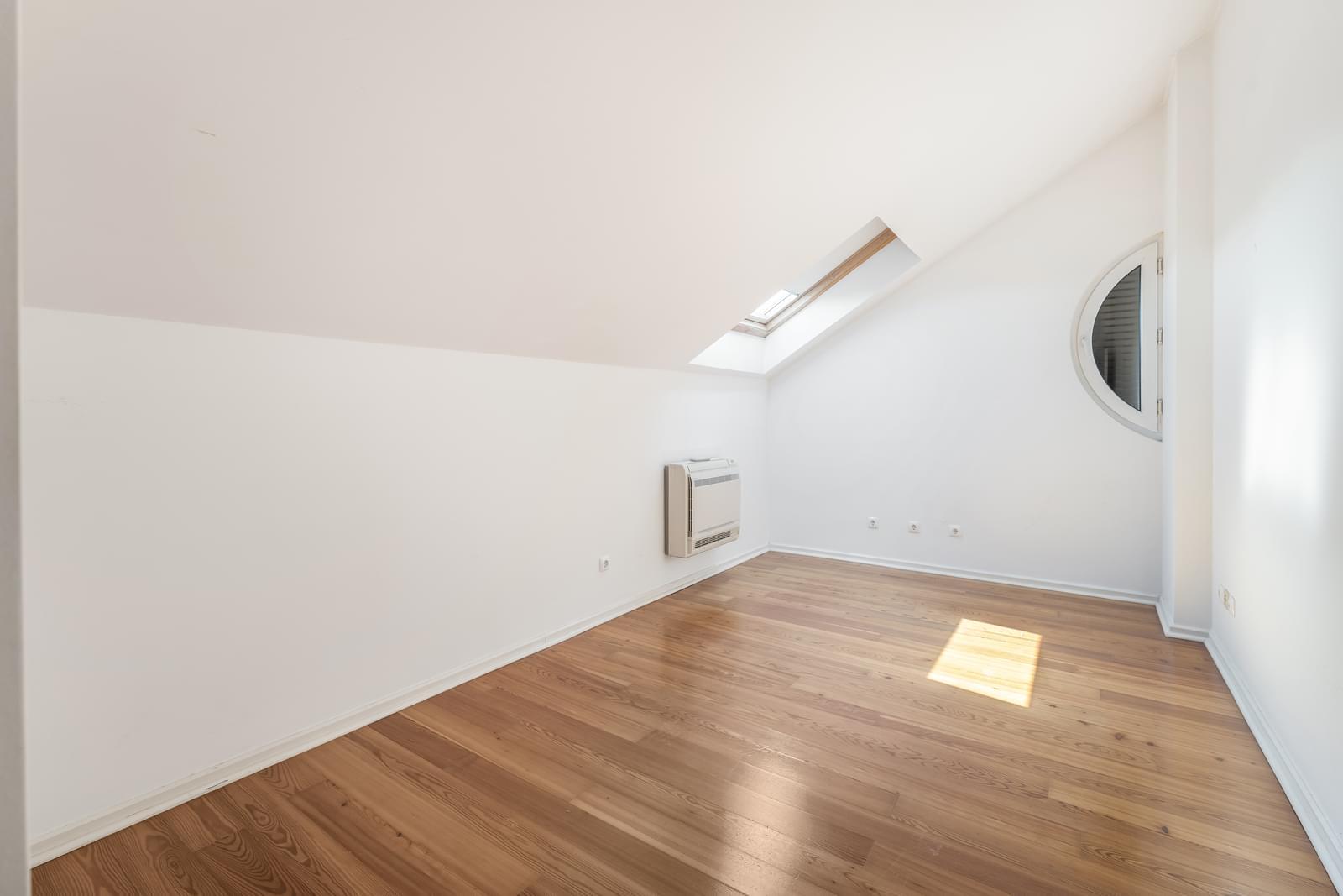 Apartamento T3 com estacionamento, Estoril, Cascais - Imagem 18