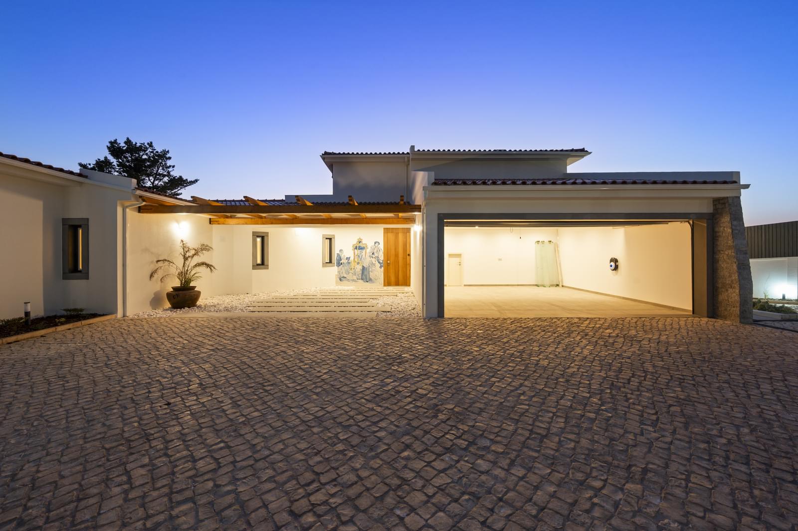 Moradia T6 com piscina, Azóia, Sintra - Imagem 51