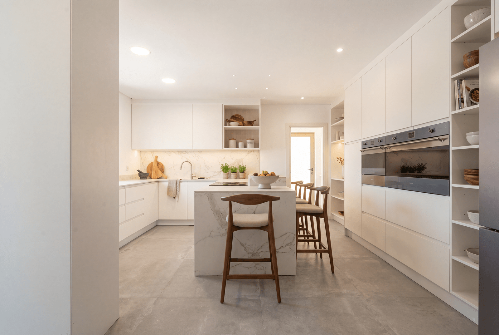 6 Bedroom Villa/Townhouse's Image 20