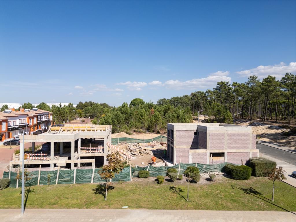 4 Bedroom Semi-detached house with parking, Vila Nova de Santo André, Santiago do Cacem 2647731634