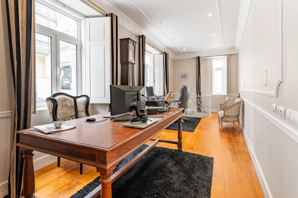 4 Bedroom Triplex with swimming pool, Pena, Lisboa 1315781225