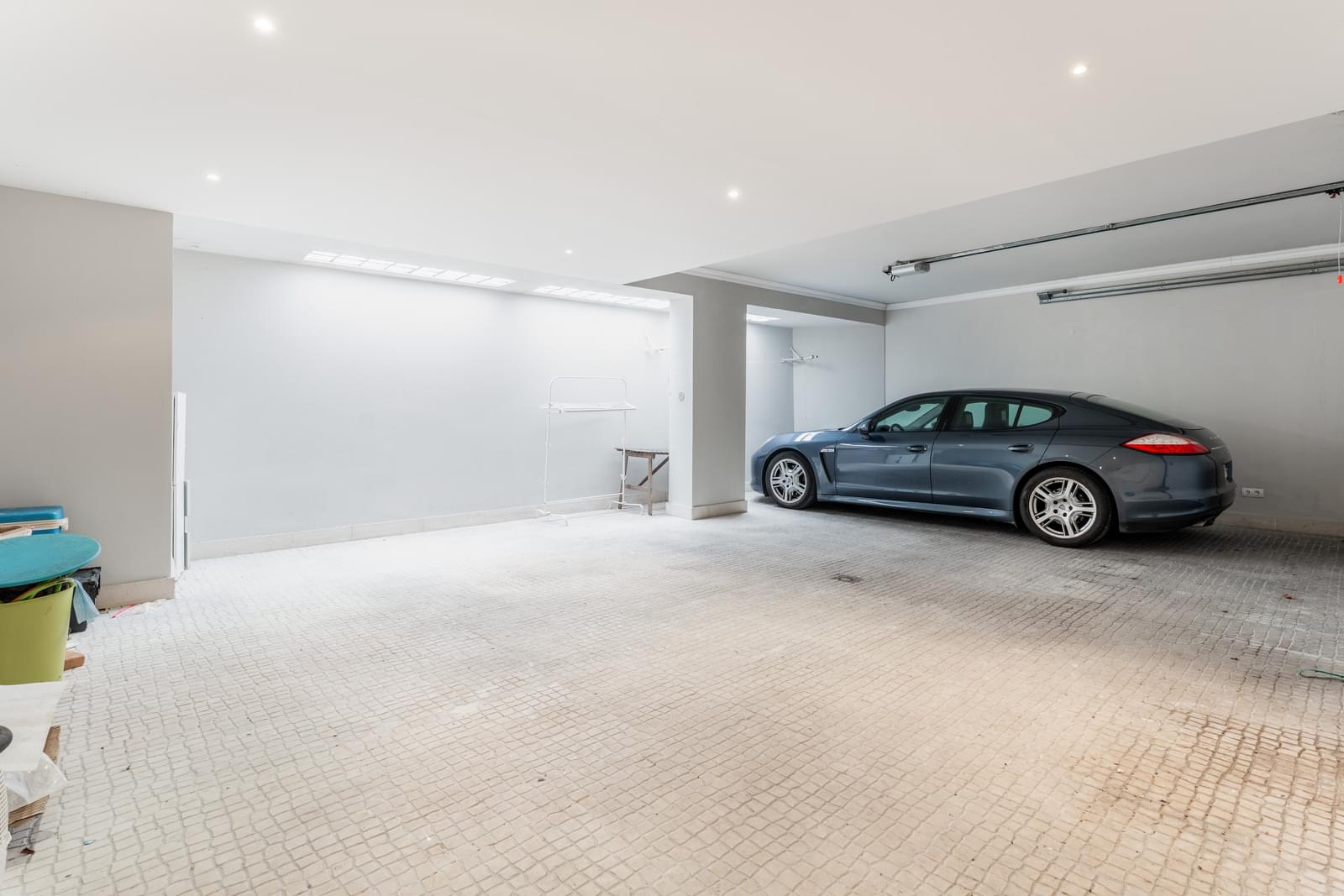 Moradia em Banda T4 + 1 com piscina, Pena, Lisboa - Imagem 36