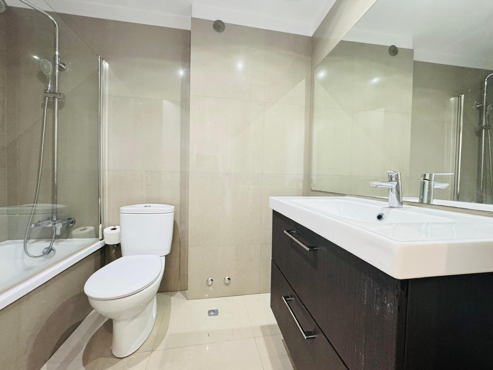 Apartamento T3 com varanda, Avenidas Novas, Lisboa - Imagem 14