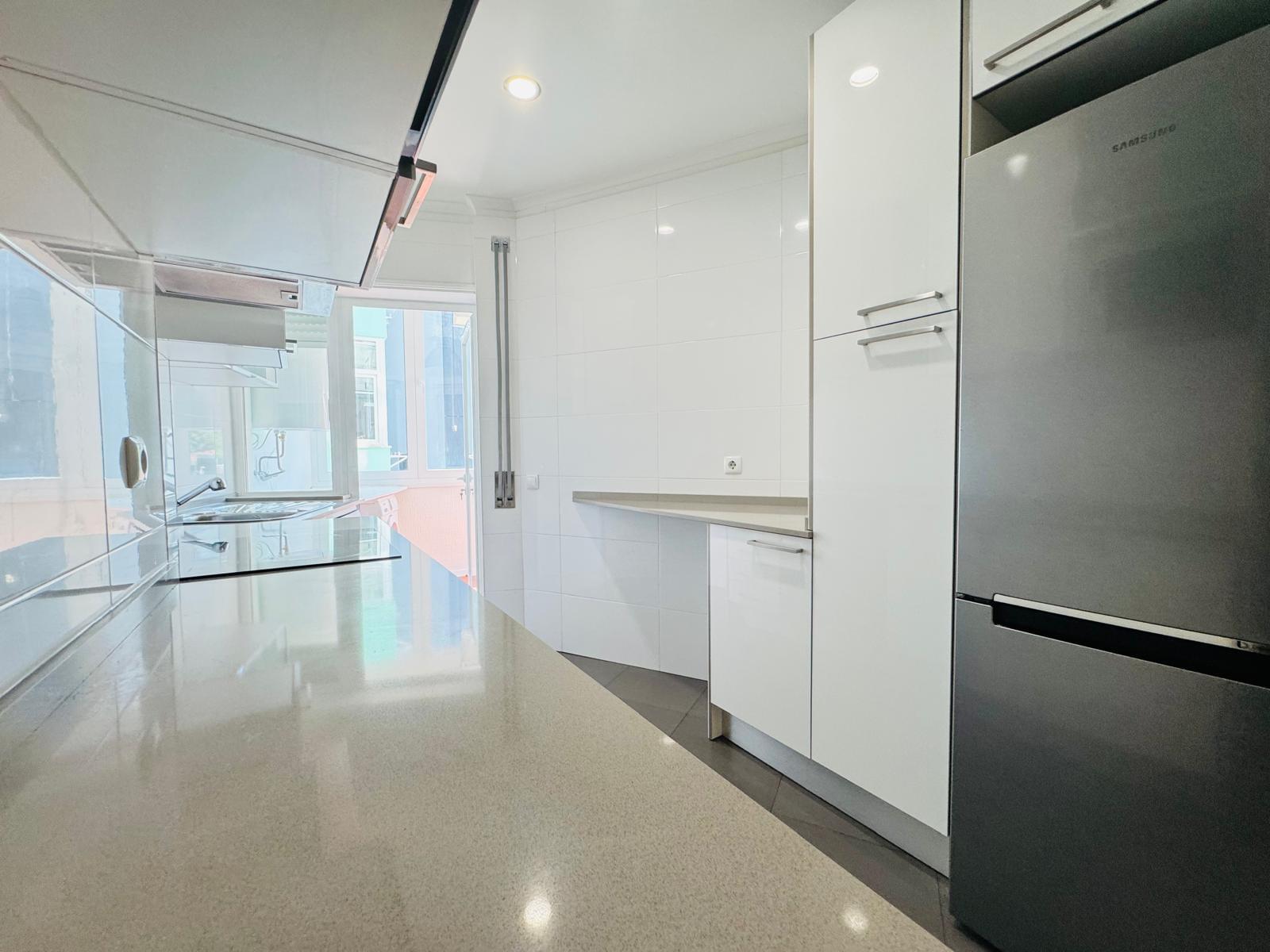 Apartamento T3 com varanda, Avenidas Novas, Lisboa - Imagem 25