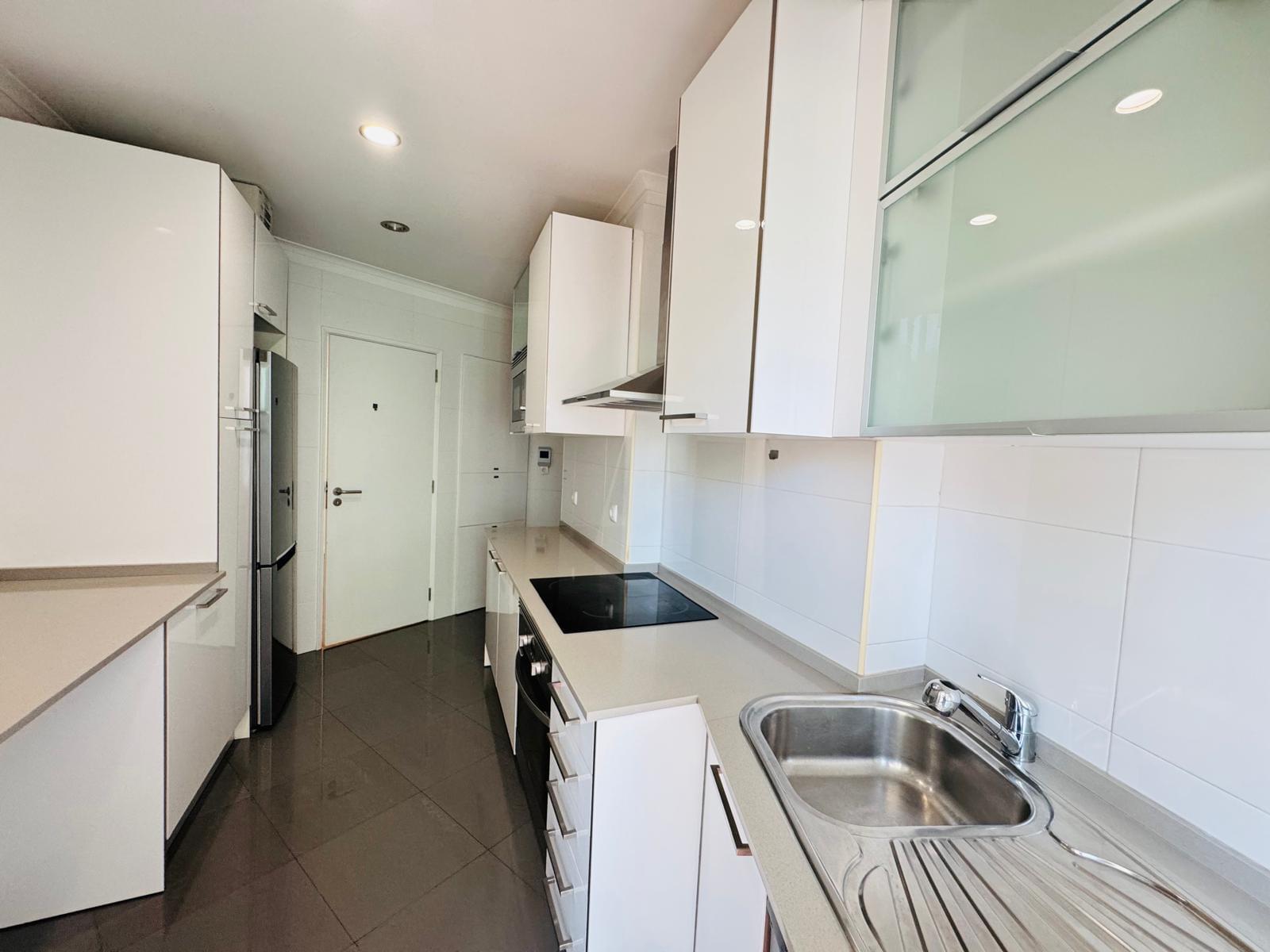 Apartamento T3 com varanda, Avenidas Novas, Lisboa - Imagem 27
