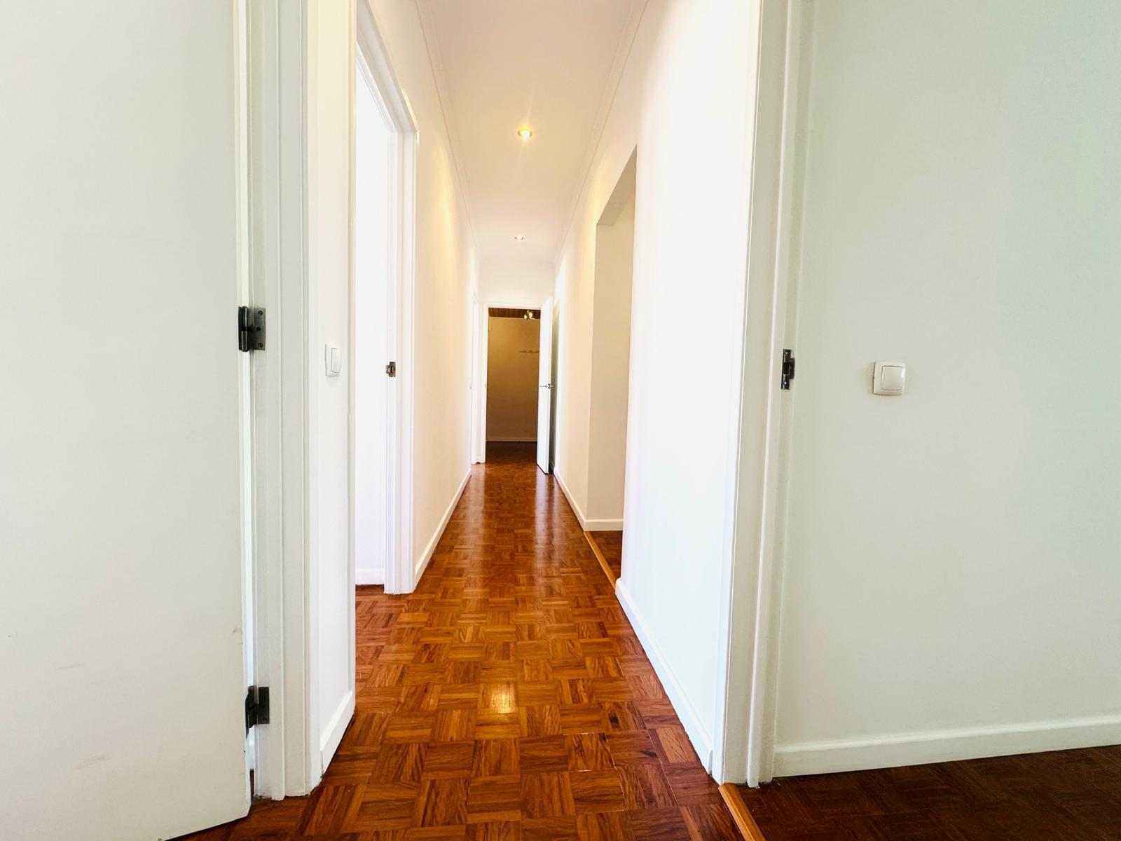 Apartamento T3 com varanda, Avenidas Novas, Lisboa - Imagem 31