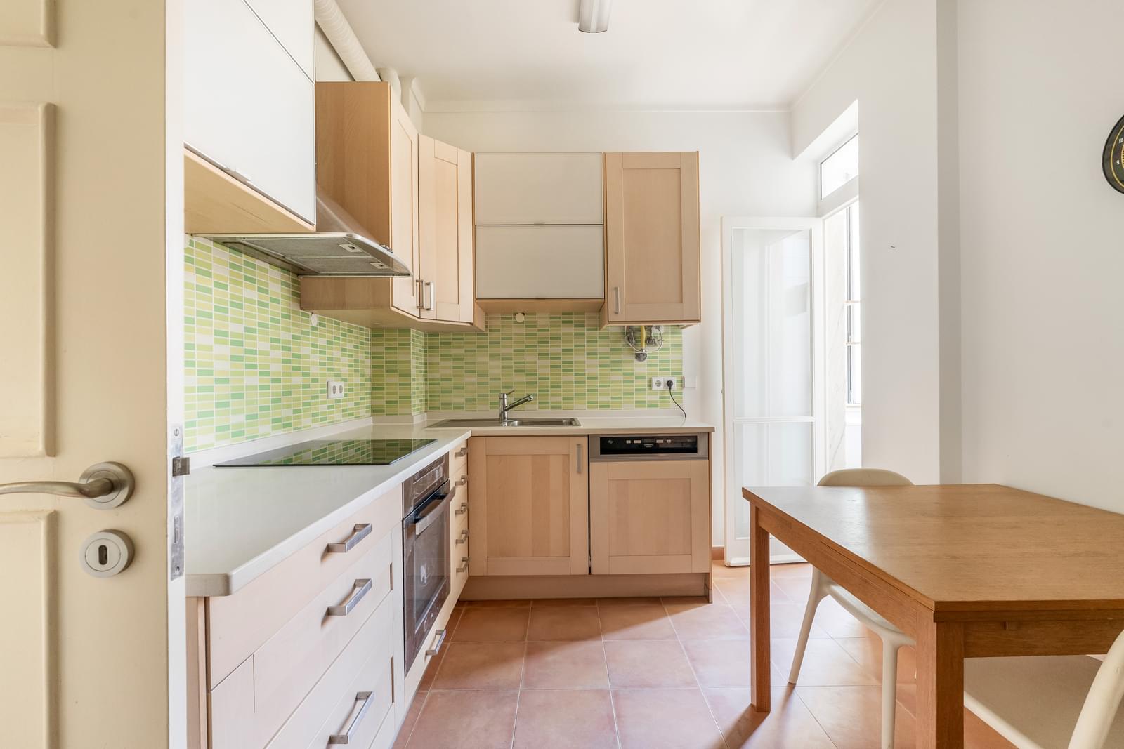 Apartamento T2 com vista, Príncipe Real, Lisboa - Imagem 18