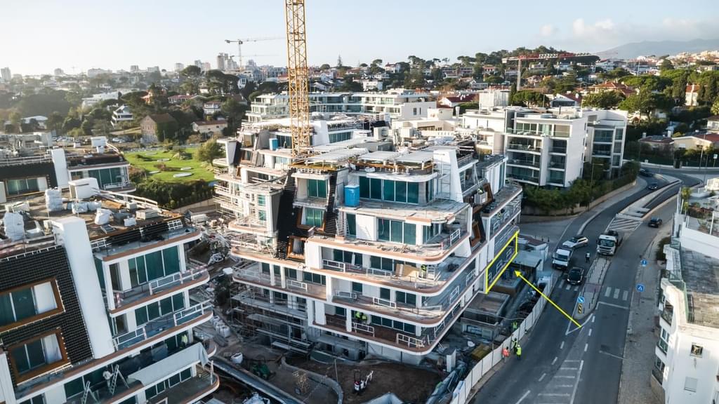 1 Bedroom Apartment with swimming pool, Cascais 488624696