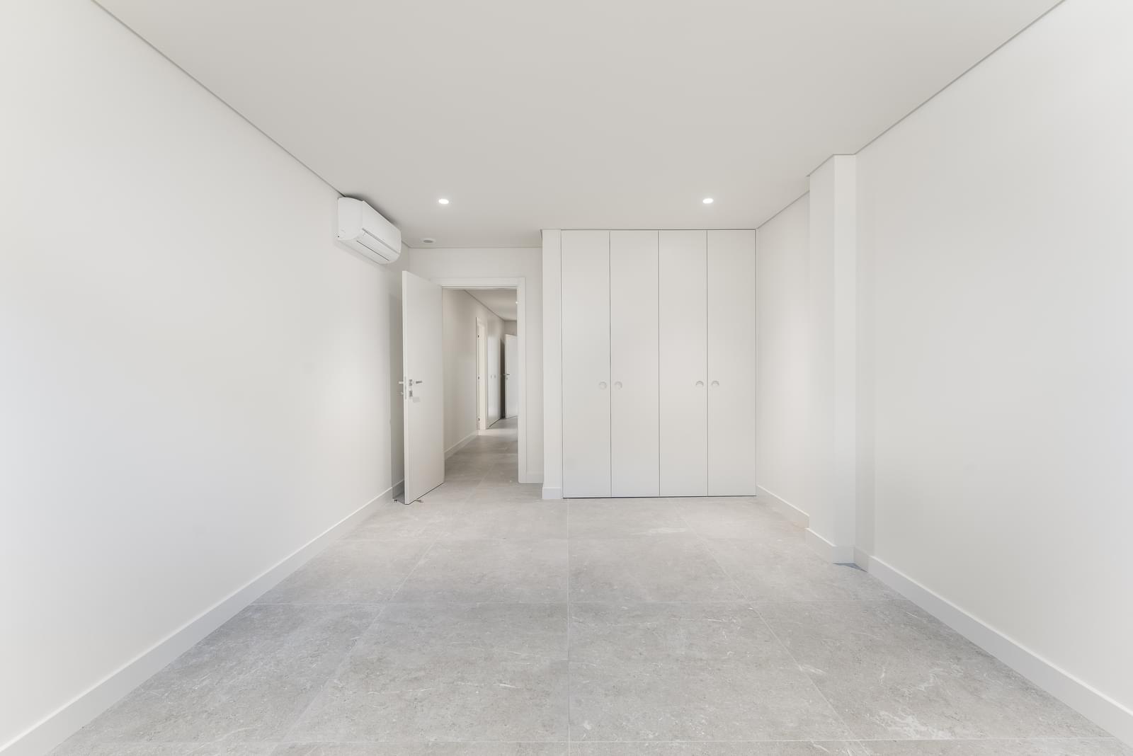 Moradia Isolada T5 + 1 com piscina, Paço de Arcos, Oeiras - Imagem 37