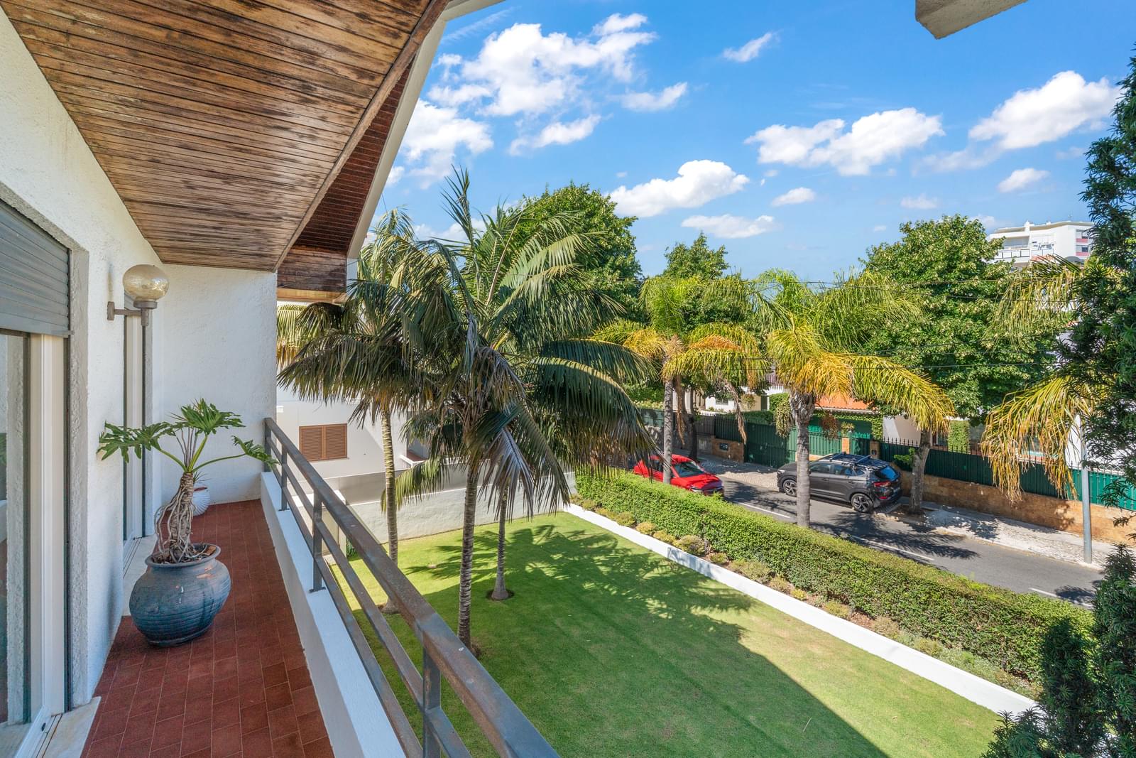 Moradia T3 + 1 com jardim, Nova Oeiras, Oeiras - Imagem 23