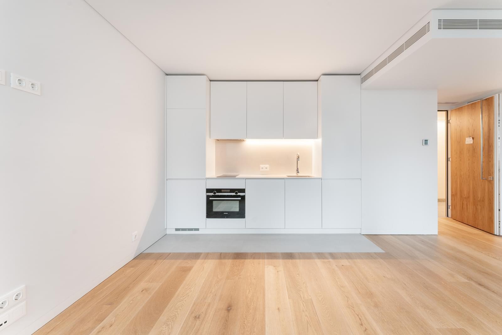 Apartamento T1 com piscina, Amoreiras, Lisboa - Imagem 3