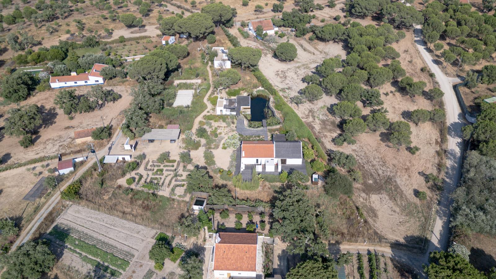 5 Bedroom Villa/Townhouse's Image 42