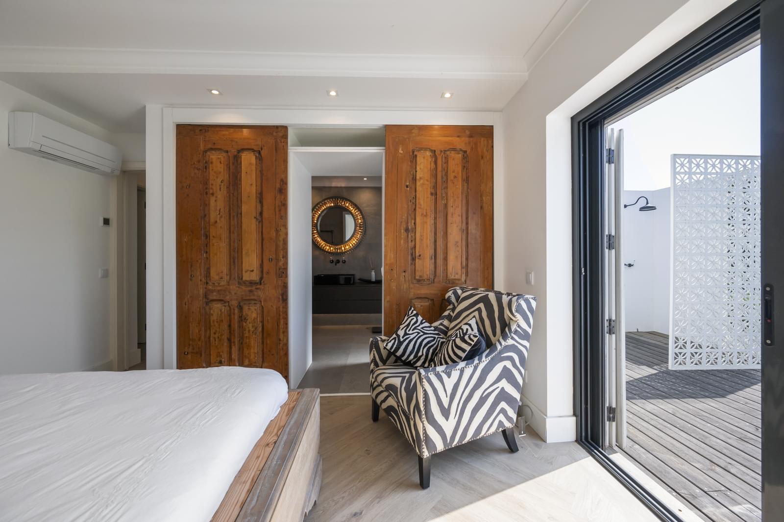 5 Bedroom Villa/Townhouse's Image 14