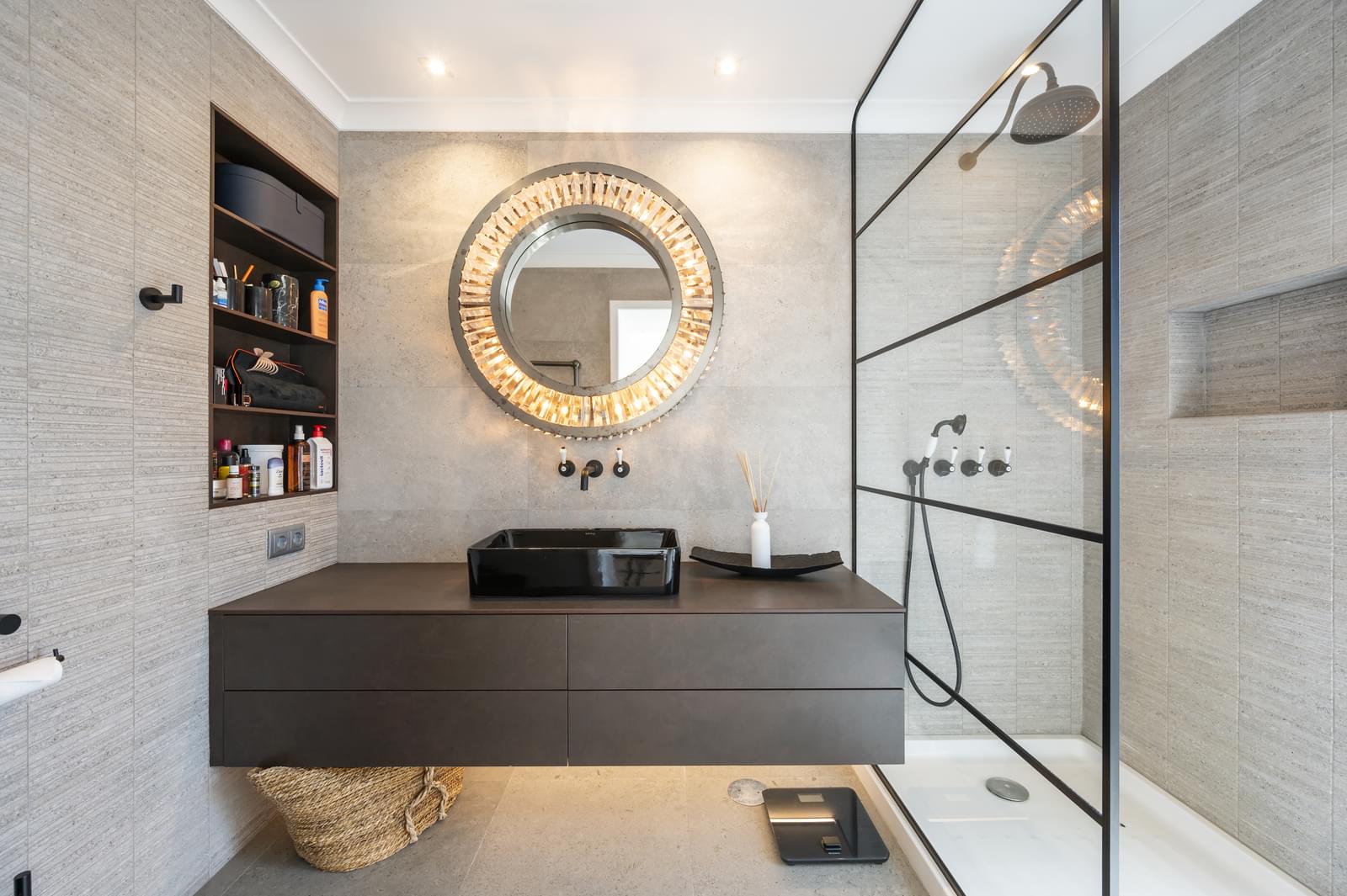 5 Bedroom Villa/Townhouse's Image 15