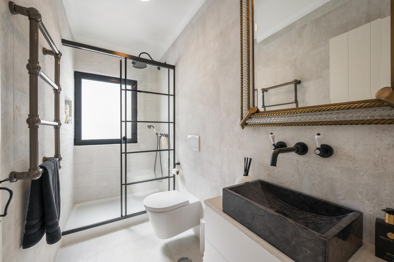 5 Bedroom Villa/Townhouse's Image 23