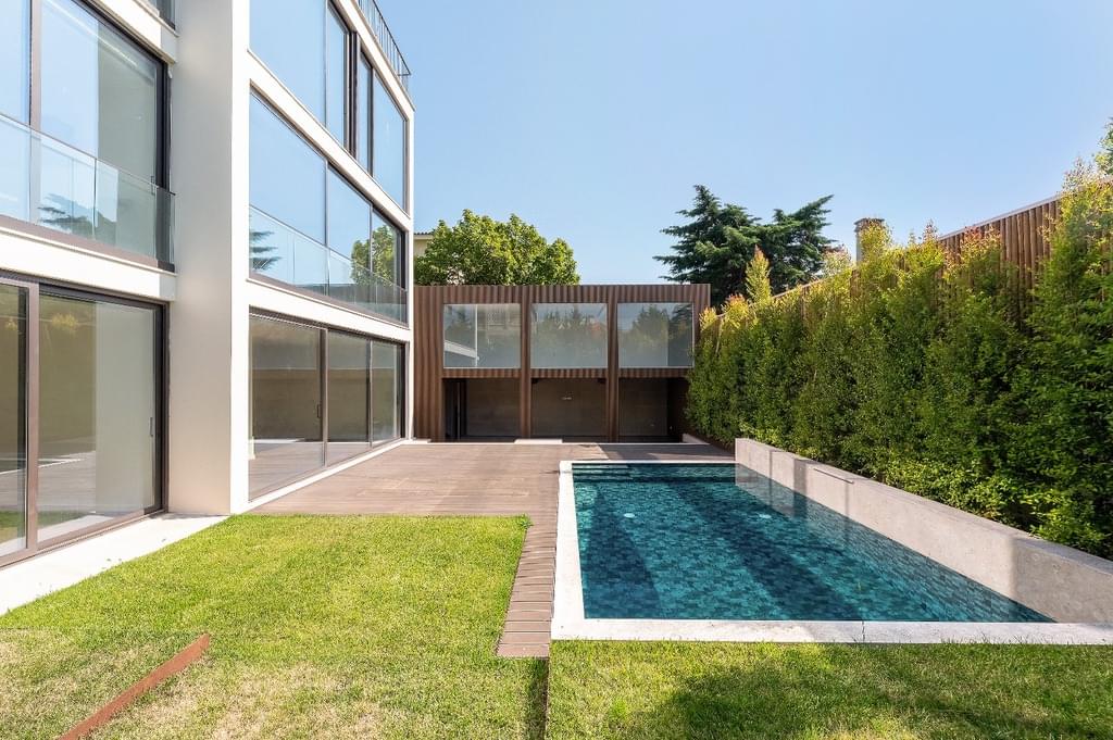 5 Bedroom House with swimming pool, Restelo, Lisboa 1264758754