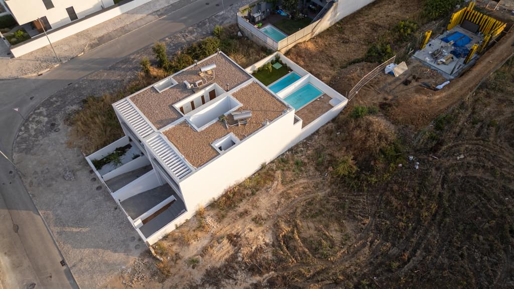 3 Bedroom Semi-detached house with swimming pool, Quinta da Amizade, Setúbal