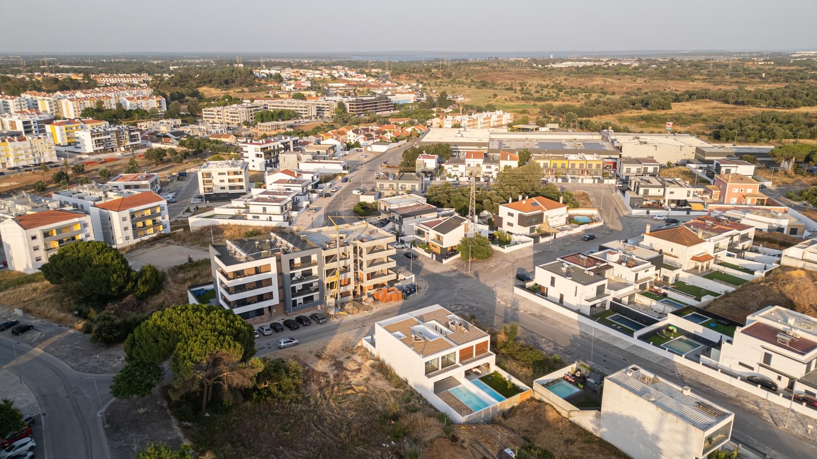 Moradia Geminada T3 com piscina, Quinta da Amizade, Setubal - Imagem 6