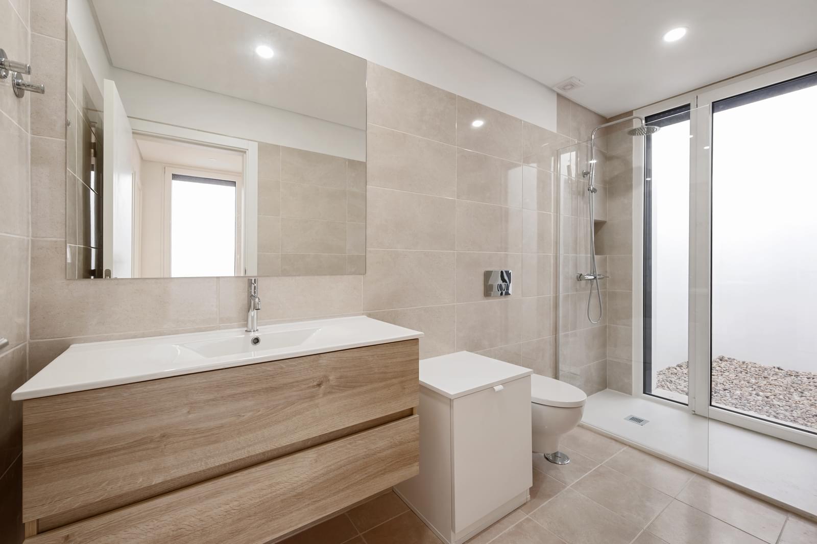 Moradia Geminada T3 com piscina, Quinta da Amizade, Setubal - Imagem 17