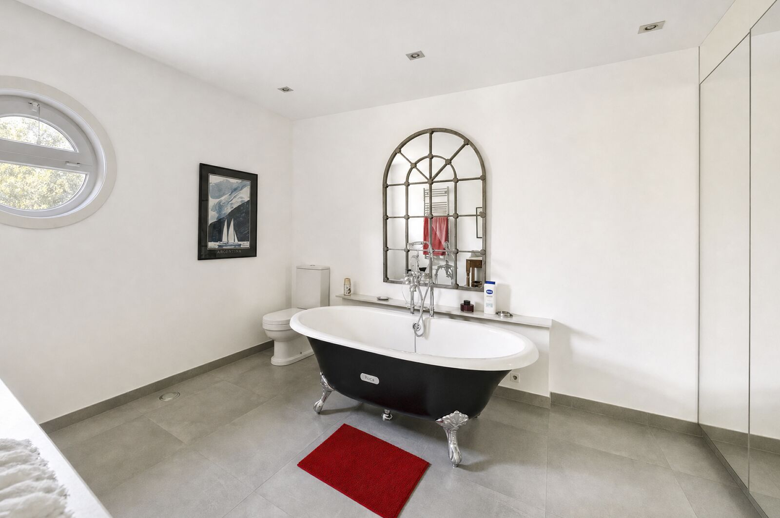 5 Bedroom Villa/Townhouse's Image 22
