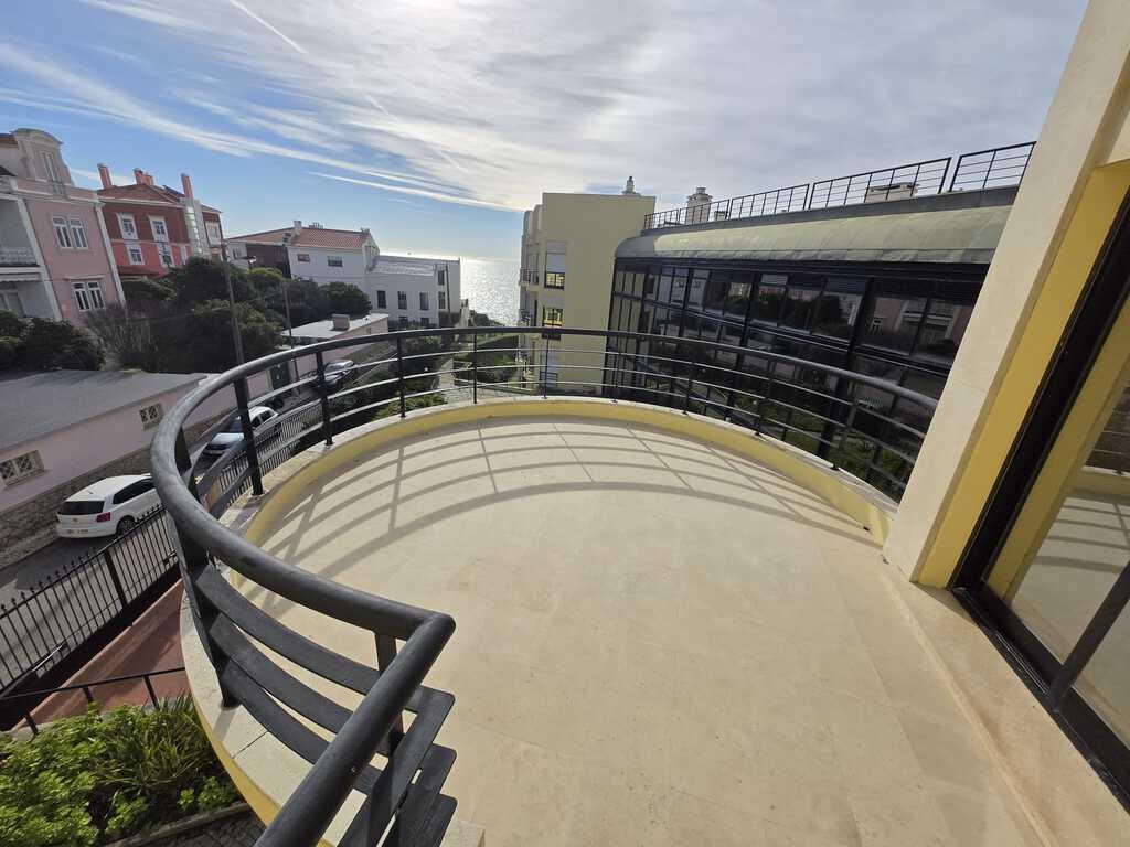 3 Bedroom Apartment with swimming pool, Estoril, Cascais 1096297628
