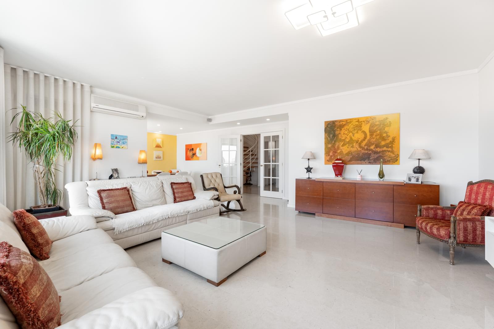 Duplex T5 com vista, Nova Campolide, Lisboa - Imagem 5