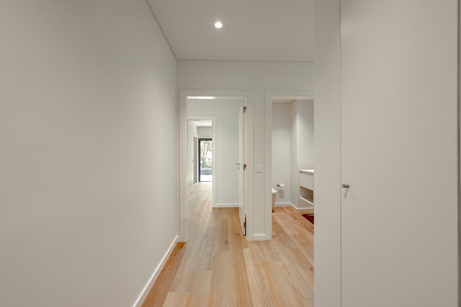 Apartamento T2 com jardim, Miraflores, Oeiras - Imagem 2