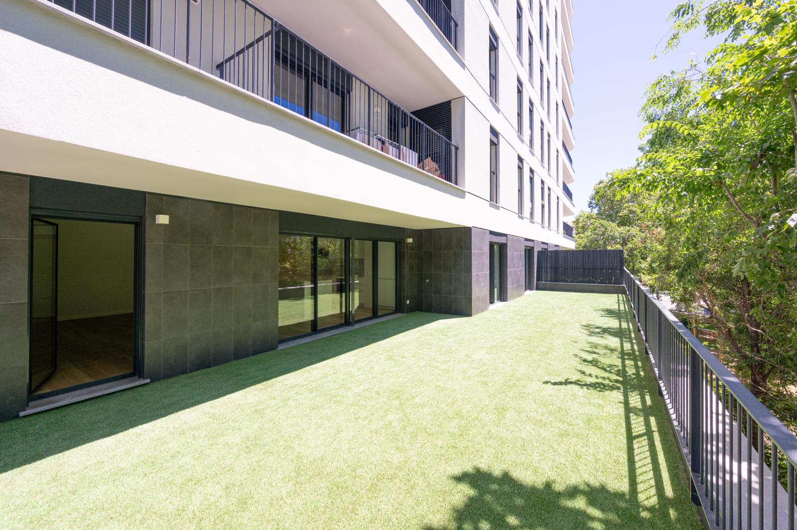 Apartamento T2 com jardim, Miraflores, Oeiras - Imagem 1