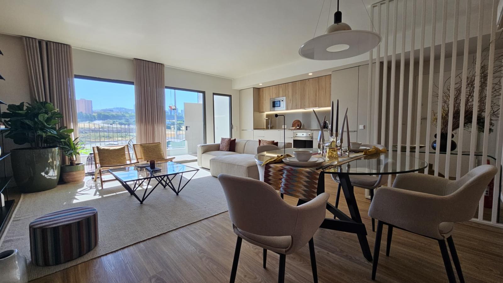 Apartamento T3 com piscina, Santo António dos Cavaleiros, Loures - Imagem 3