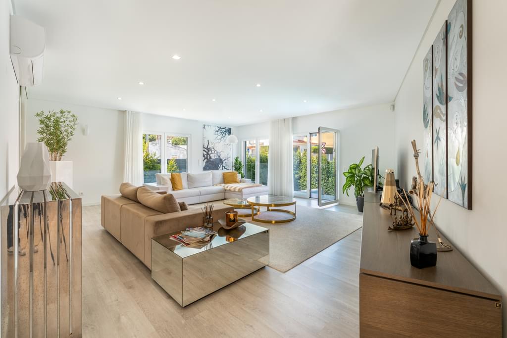 4 Bedroom House with swimming pool, Parede, Cascais 1798947102